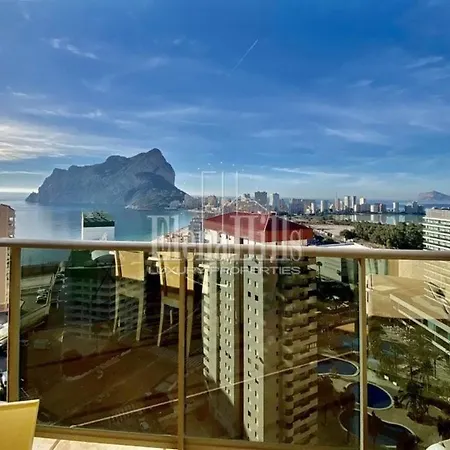 Bella Vista Apartment *